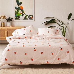 Full/Queen peach duvet cover from urban outfitters